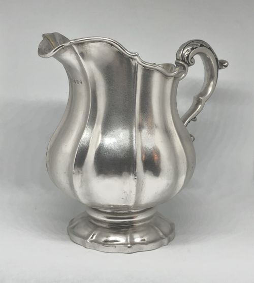 a william iv scottish silver milk jug - CATEGORY: ANTIQUE SILVER - DATED 19TH CENTURY