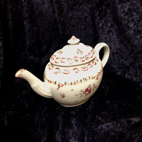 A LATE 18TH CENTURY NEWHALL TEAPOT - ADDITIONAL PHOTO 2