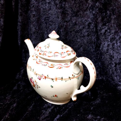 A LATE 18TH CENTURY NEWHALL TEAPOT - ADDITIONAL PHOTO 4