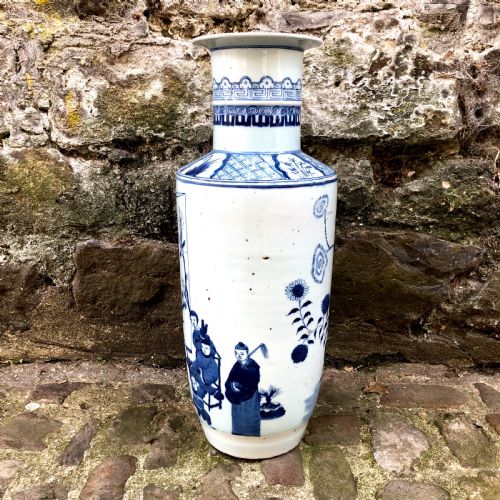 A QING DYNASTY BLUE AND WHITE ROLO VASE - ADDITIONAL PHOTO 3