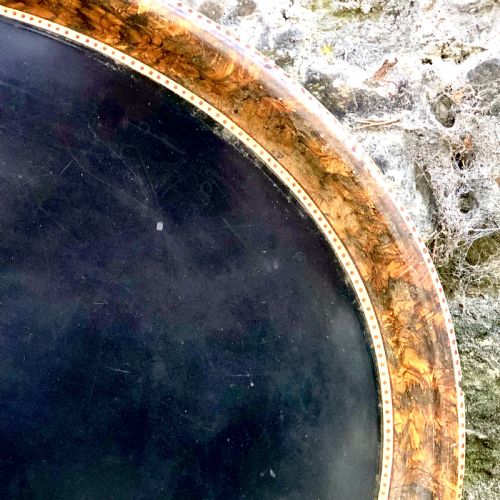 A MID 19TH CENTURY TLE PEINTE OVAL TRAY - ADDITIONAL PHOTO 2