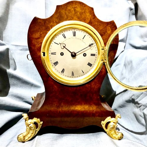A FINE WILLIAM IV WALNUT BRACKET CLOCK BY PAYNE CO - ADDITIONAL PHOTO 3