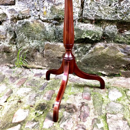 A LATE 19TH CENTURY MAHOGANY WINE TABLE - ADDITIONAL PHOTO 2