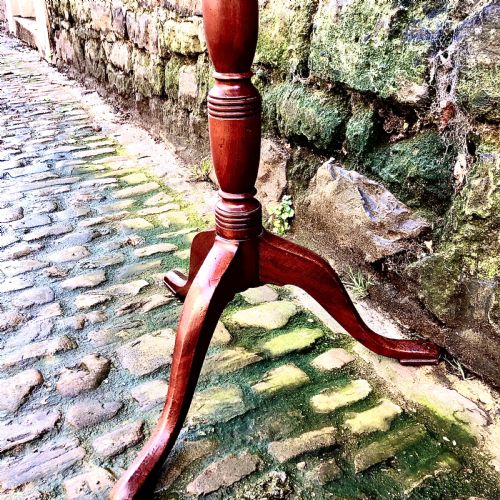 A REGENCY MAHOGANY TRIPOD WINE TABLE - ADDITIONAL PHOTO 3