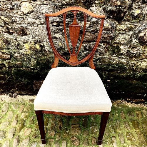 A PAIR OF EDWARDIAN MAHOGANY SIDE CHAIRS - ADDITIONAL PHOTO 3
