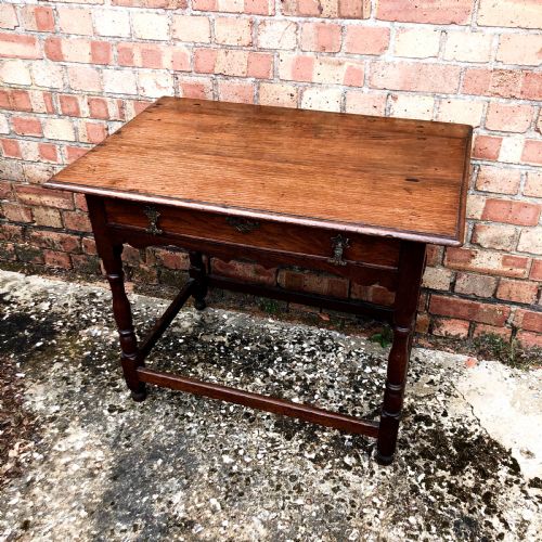 A LATE VICTORIAN OAK SIDE TABLE - ADDITIONAL PHOTO 4