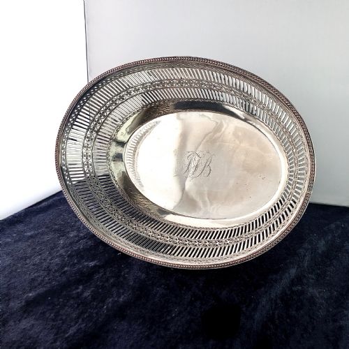 a george iii old sheffield plate bread basket - CATEGORY: ANTIQUE METAL - DATED GEORGIAN