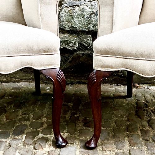 A PAIR OF LATE 19TH CENTURY WALNUT ARMCHAIRS - ADDITIONAL PHOTO 3