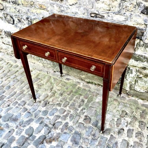 A SHERATON REVIVAL MAHOGANY SOFA TABLE - ADDITIONAL PHOTO 1