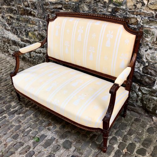 A SECOND EMPIRE WALNUT SOFA - ADDITIONAL PHOTO 3