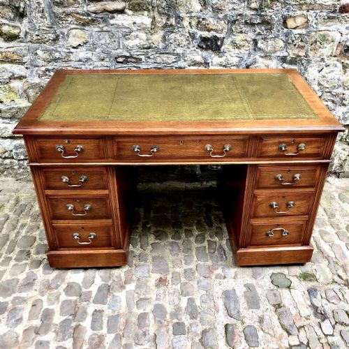 an edwardian walnut pedestal desk - CATEGORY: ANTIQUE DESKS - DATED EDWARDIAN