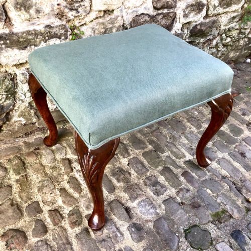A 19TH CENTURY WALNUT STOOL - ADDITIONAL PHOTO 1