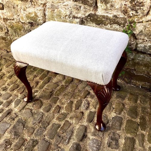 A 19TH CENTURY WALNUT DRESSING TABLE STOOL - ADDITIONAL PHOTO 1