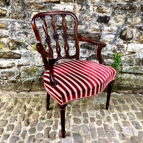 AN EDWARDIAN MAHOGANY ELBOW OR DESK CHAIR - ADDITIONAL PHOTO 3