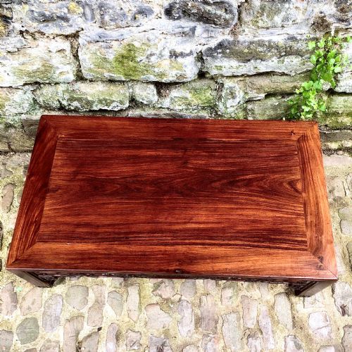A 19TH CENTURY CHINESE ROSEWOOD LOW TABLE OR COFFEE TABLE - ADDITIONAL PHOTO 3