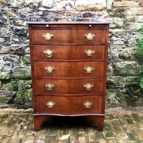an edwardian mahogany chest of drawers - CATEGORY: ANTIQUE CHEST OF DRAWERS - DATED EDWARDIAN