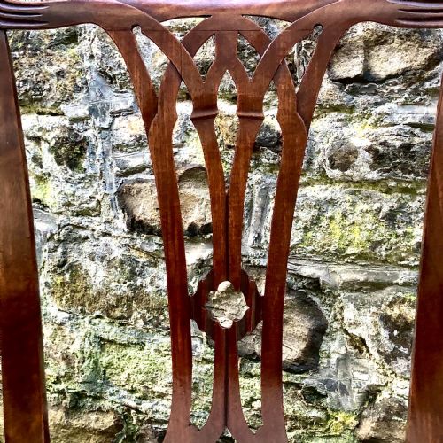 A SET OF FOUR GEORGIAN CHIPPENDALE MAHOGANY DINING CHAIRS - ADDITIONAL PHOTO 7