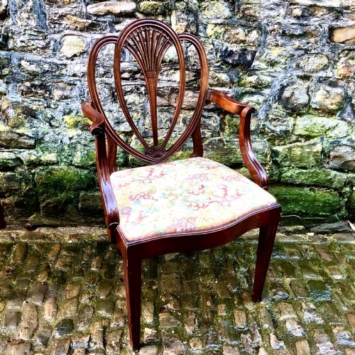 A SET OF EIGHT SHERATON REVIVAL MAHOGANY DINING CHAIRS - ADDITIONAL PHOTO 4