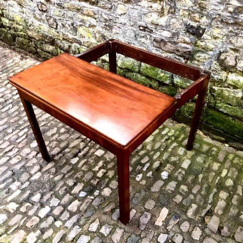 A GEORGE III MAHOGANY CARD TABLE - ADDITIONAL PHOTO 4