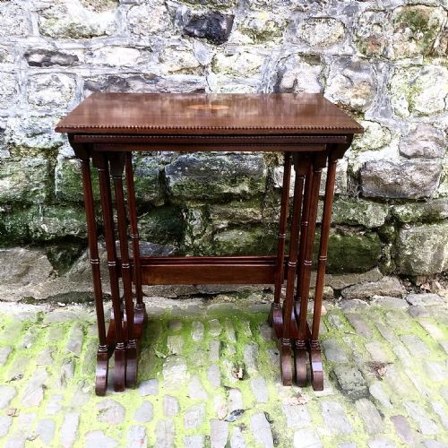 AN EDWARDIAN NEST OF THREE TABLES - ADDITIONAL PHOTO 2