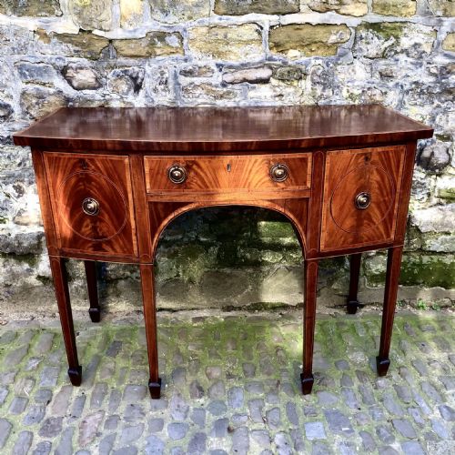 a find george iii mahogany bowfronted sideboard - CATEGORY: ANTIQUE SIDEBOARDS - DATED GEORGIAN