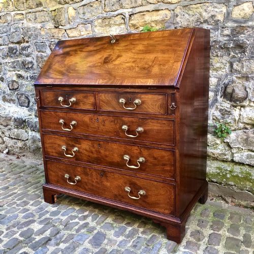 a fine george iii mahogany fallfront bureau - CATEGORY: ANTIQUE BUREAU - DATED GEORGIAN