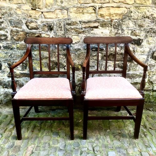 A SET OF SIX GEORGE III MAHOGANY DINING CHAIRS - ADDITIONAL PHOTO 2