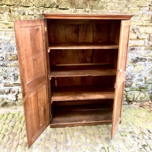 A SMALL LATE 18TH CHANNEL ISLANDS WARDROBE - ADDITIONAL PHOTO 3