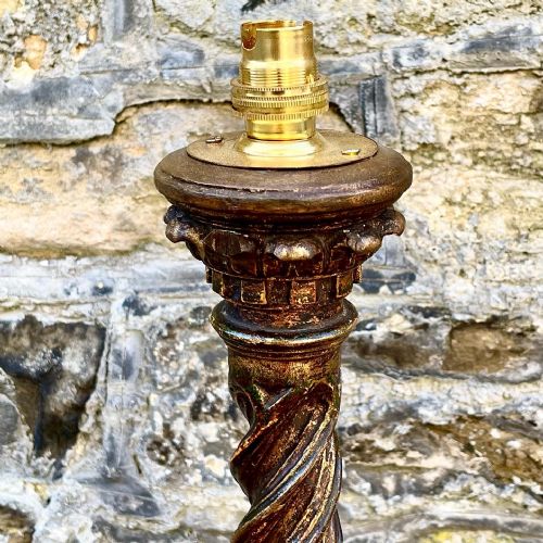 A PAIR OF EARLY 20TH CENTURY ITALIAN GILTWOOD TABLE LAMPS - ADDITIONAL PHOTO 2