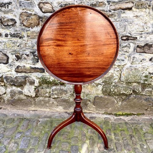 A GEORGE III MAHOGANY TILTTOP WINE TABLE - ADDITIONAL PHOTO 1