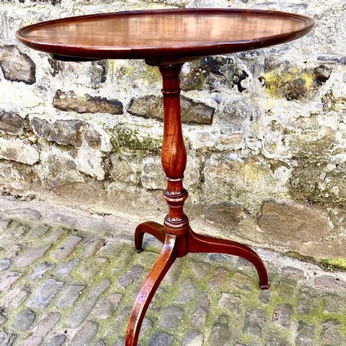 A GEORGE III MAHOGANY TILTTOP WINE TABLE - ADDITIONAL PHOTO 5