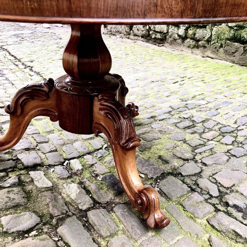 A WILLIAM IV ROSEWOOD CIRCULAR BREAKFAST TABLE - ADDITIONAL PHOTO 3