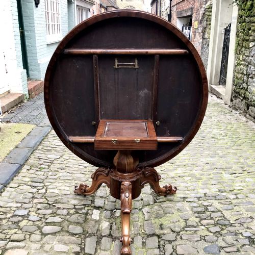 A WILLIAM IV ROSEWOOD CIRCULAR BREAKFAST TABLE - ADDITIONAL PHOTO 4