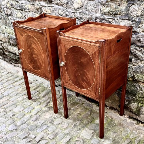 A PAIR OF LATE 19TH CENTURY BEDSIDE TABLES - ADDITIONAL PHOTO 3
