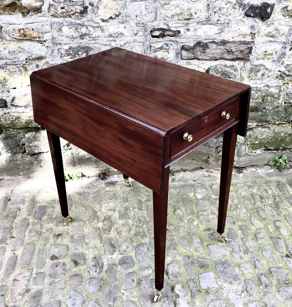 A George III mahogany Pembroke table 