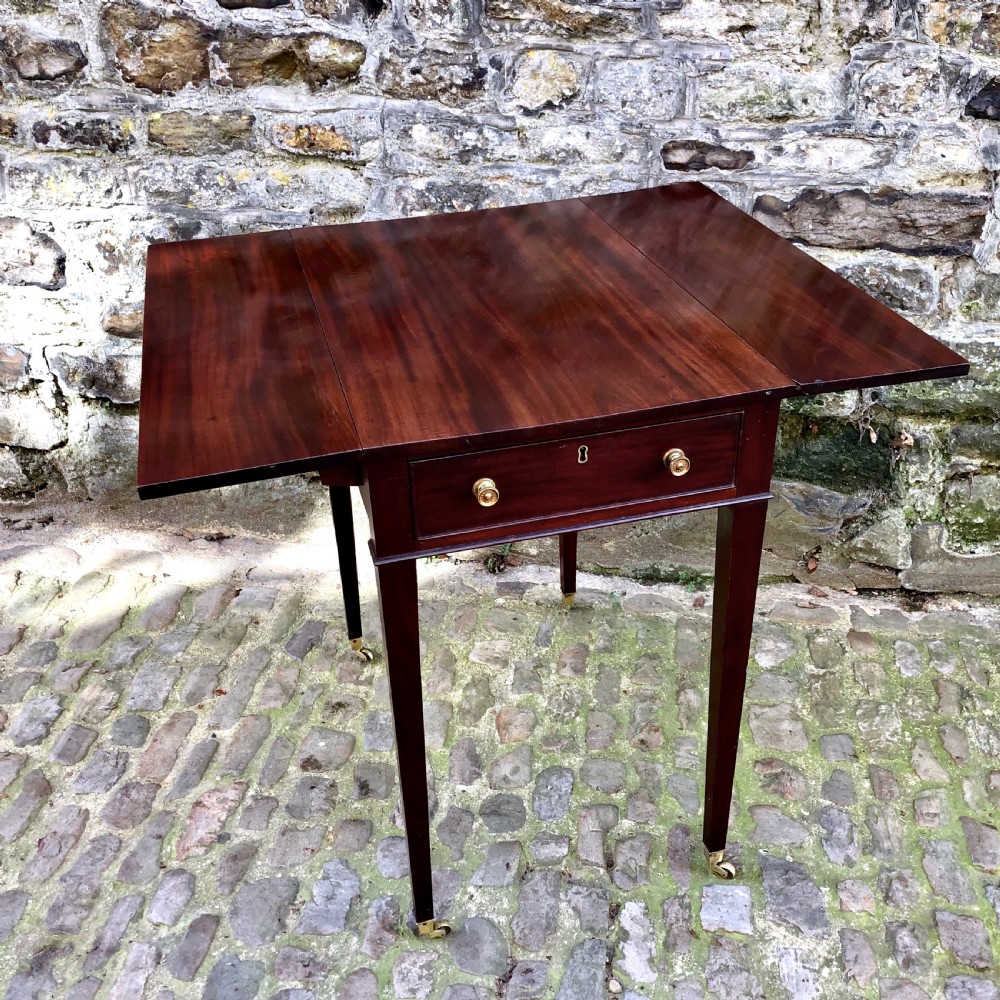 A George III mahogany Pembroke table  View III