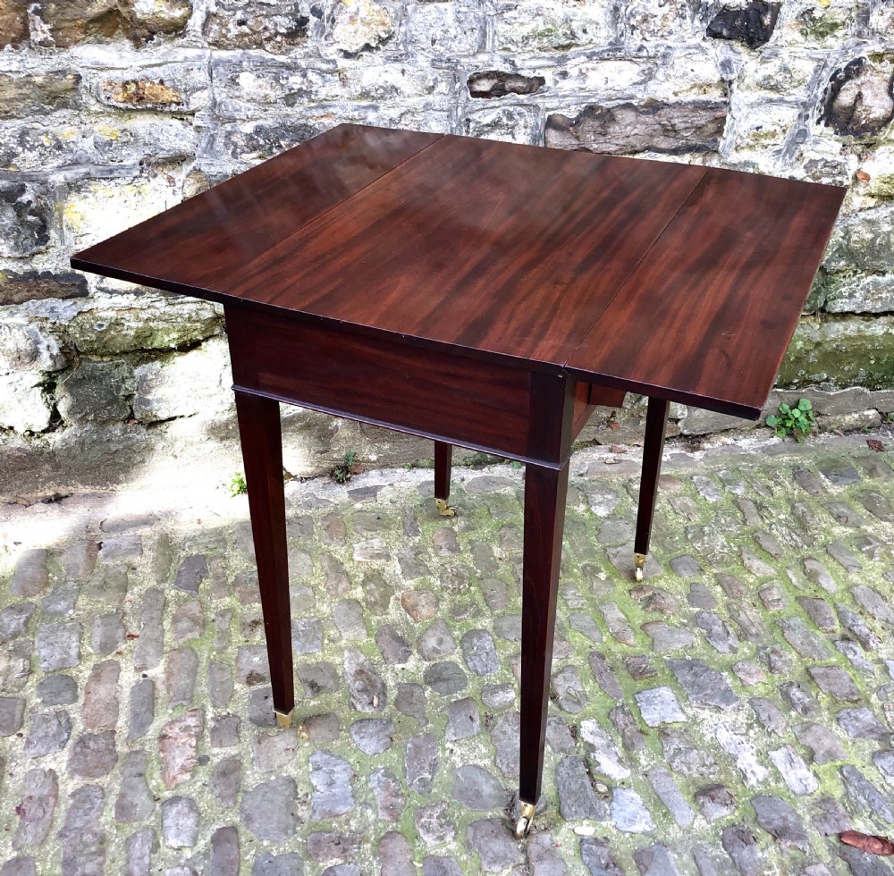 A George III mahogany Pembroke table  View IV