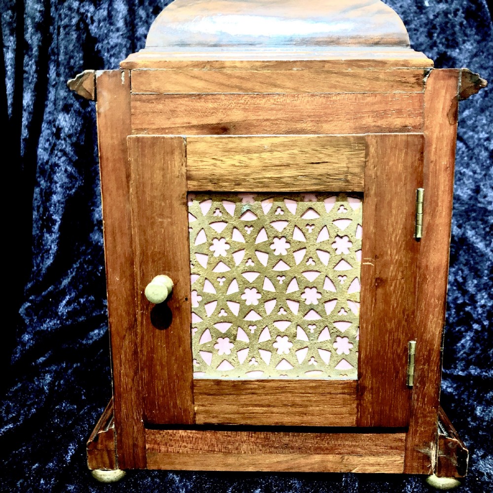 A William III style bracket clock  View VI