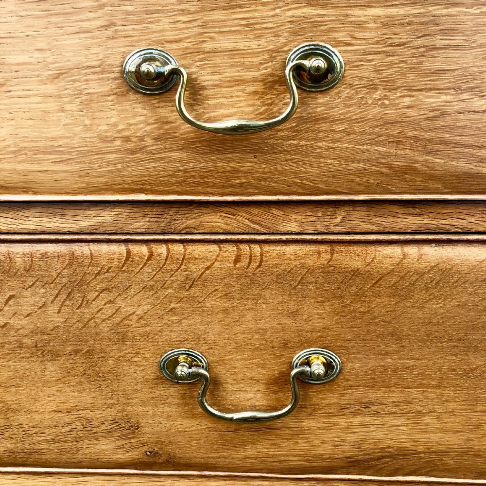 A George III oak chest of drawers  View VI
