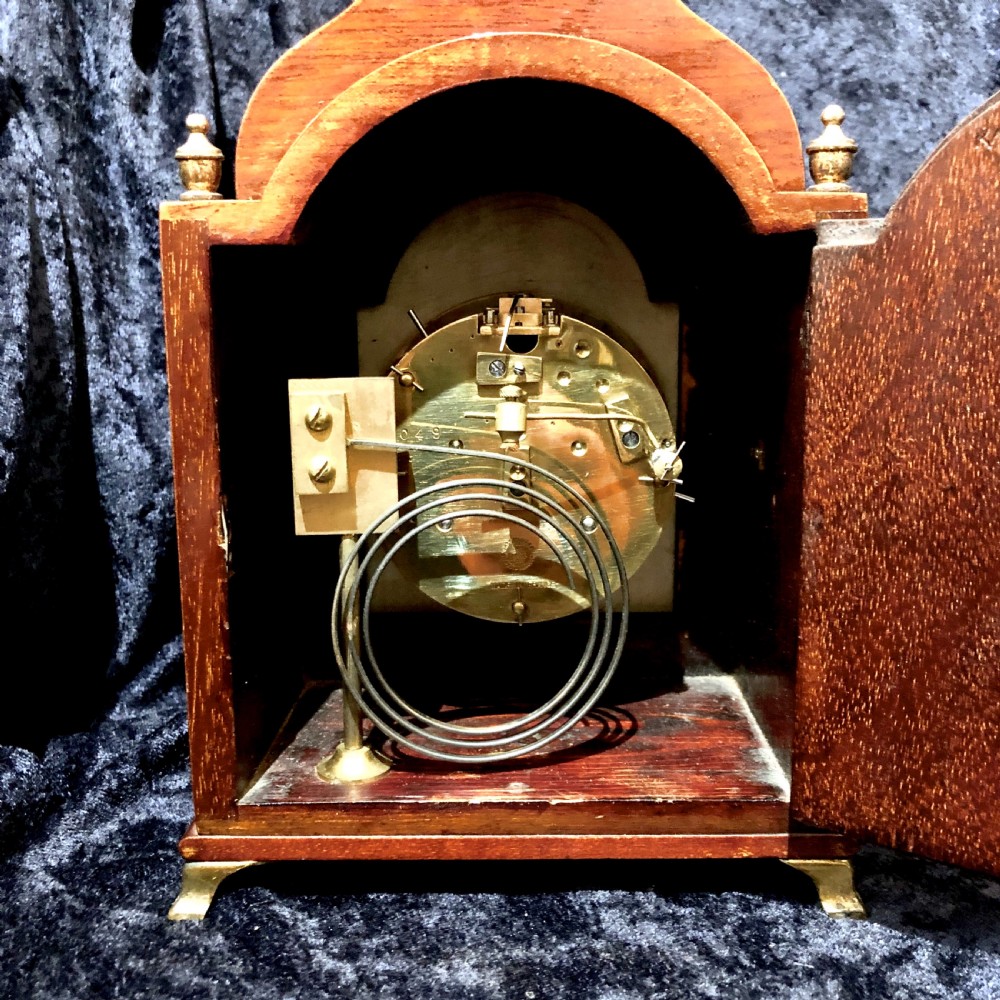A small Edwardian mahogany mantel clock  View VIII