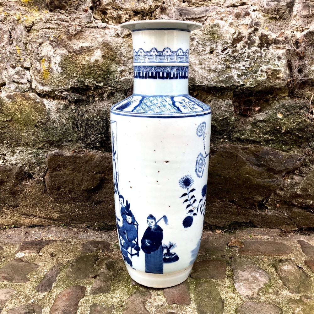 A Qing Dynasty blue and white Rolo vase View IV