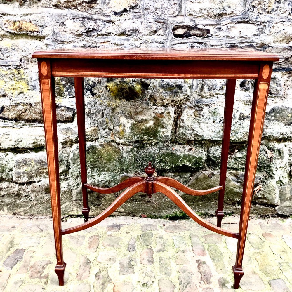 A small Edwardian mahogany side table  View IV