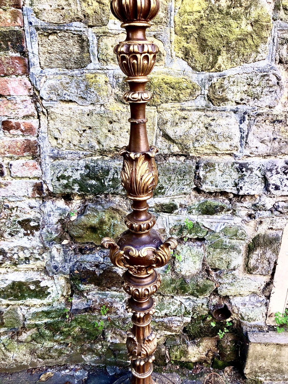 An early 20th century carved giltwood standard lamp  View IV