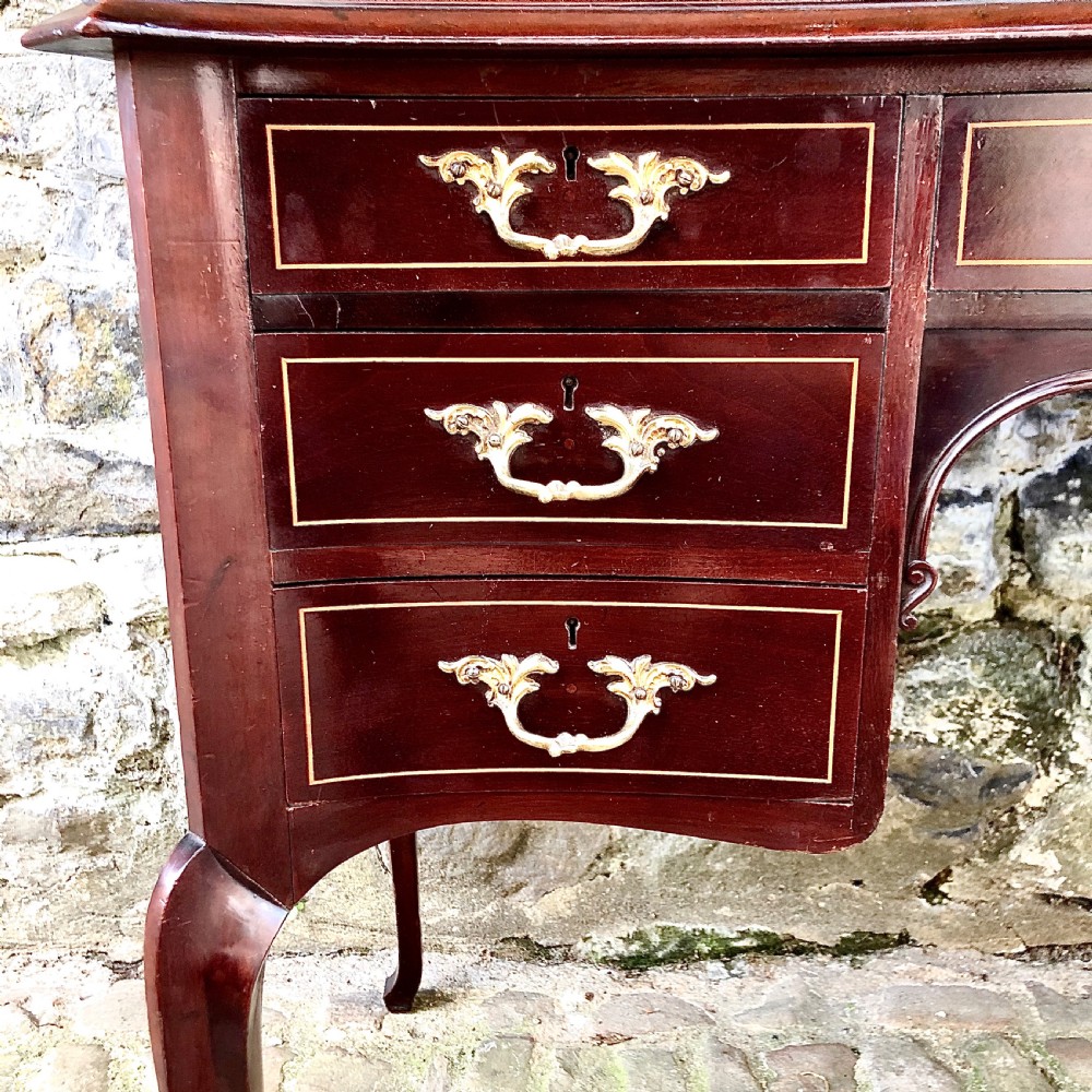 A fine late 19th century mahogany writing table desk View III