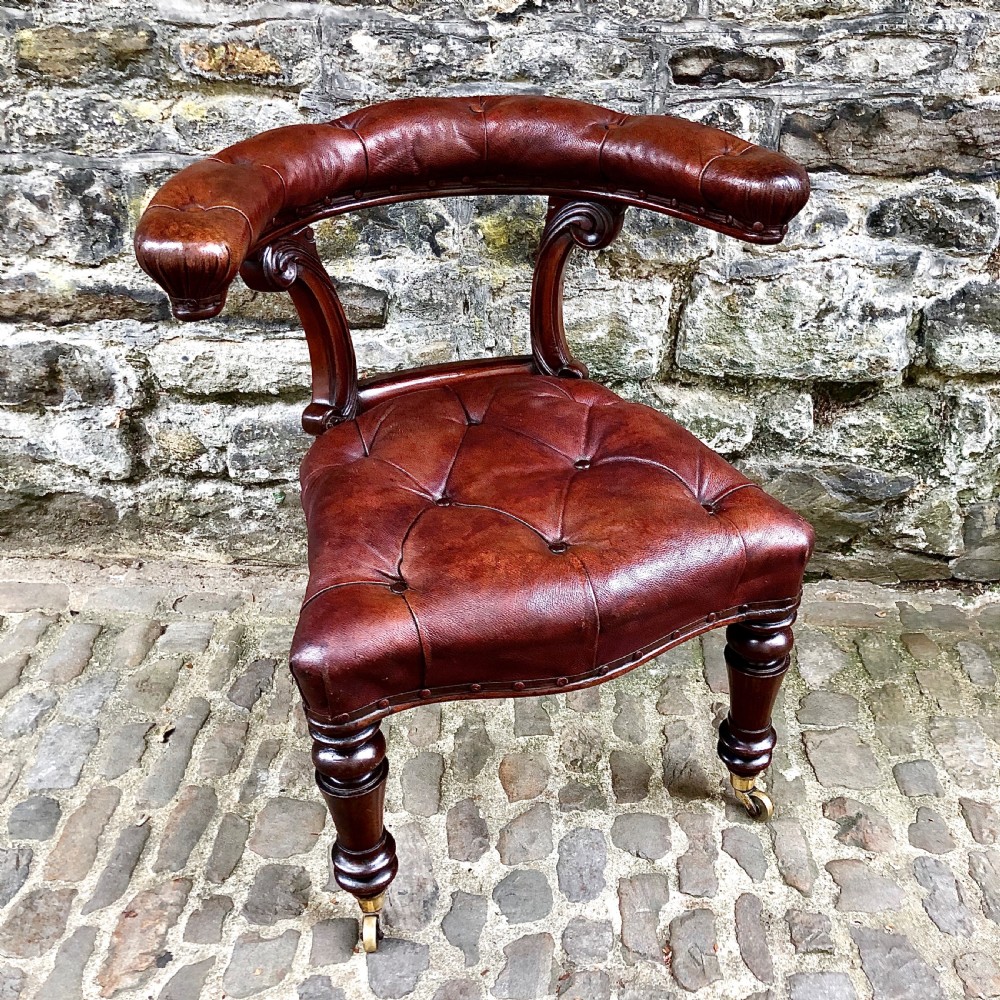 A William IV mahogany desk chair 