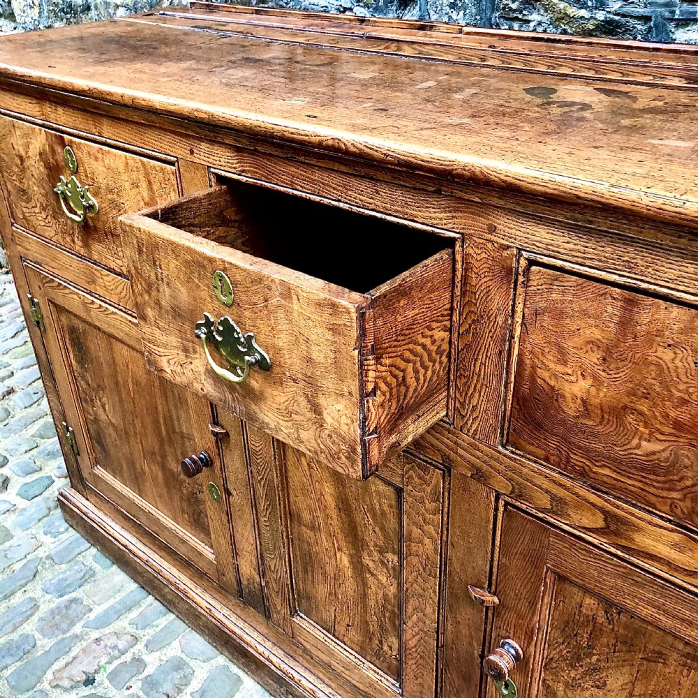 A Georgian dresser base  View V