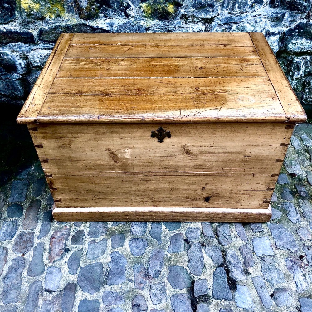 A pair of early 19th century pine blanket boxes or sailors trunks View V