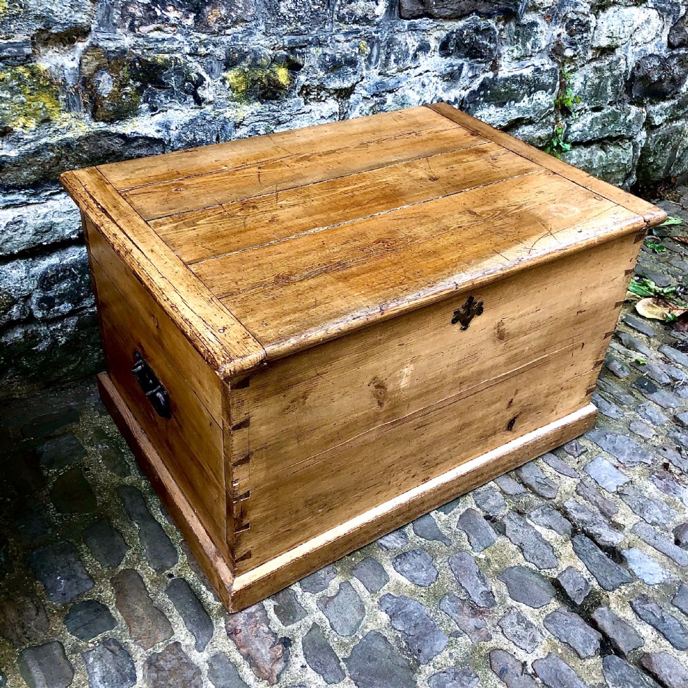 A pair of early 19th century pine blanket boxes or sailors trunks View VI