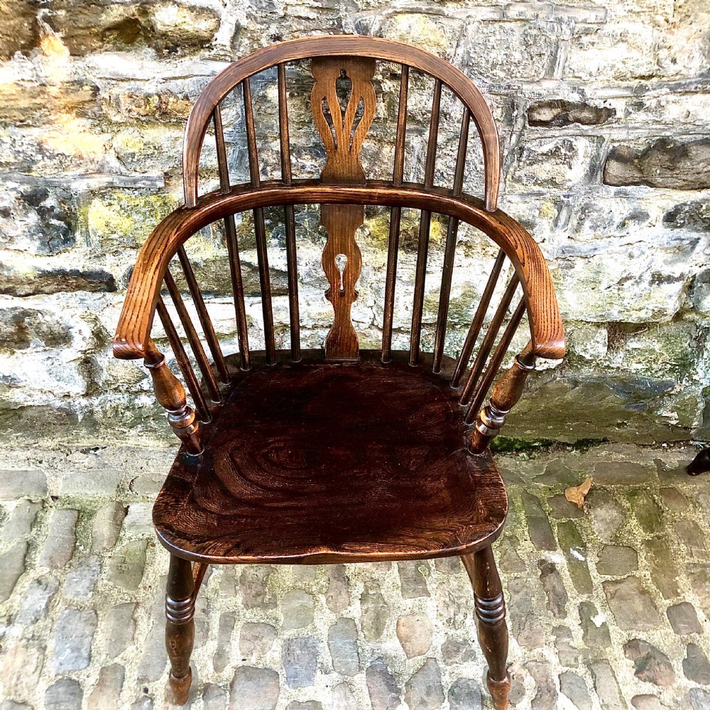 A pair of early 20th century Windsor elbow chairs  View VI