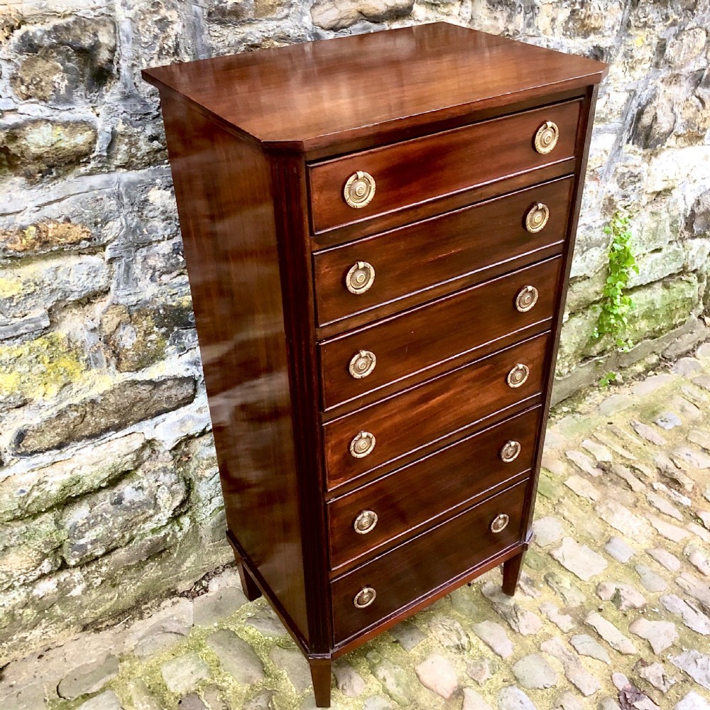 A late 19th century mahogany Wellington chest of drawers  View III